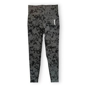 Gymshark Adapt Camo Seamless Leggings Black Gray High Waist Workout Size S